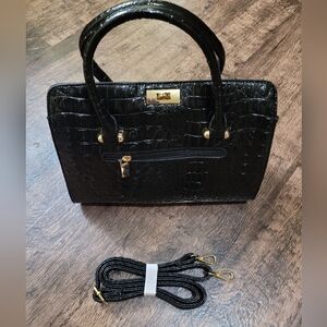 NWOT Black Crocodile Pattern Large Capacity Double Handle Crossbody Purse